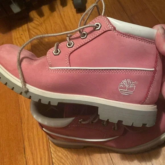 Pink Timberland boots - Picture 5 of 6